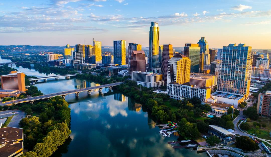 Vacationish Personal Travel Guide to Discover Austin